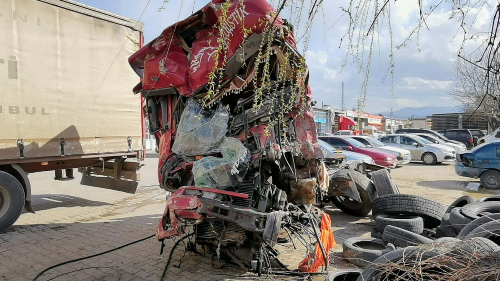 Bursa'da 4 kişinin ölümüne neden olan tır şoförü: Tüm tedbirleri aldım ama durduramadım - Resim : 5
