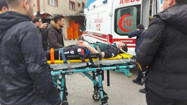 Amatör maçta futbolcular kavga etti, 10 yaralı - Resim : 4