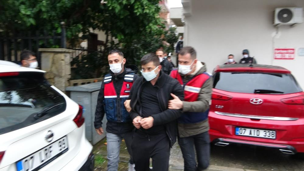 Antalya'da suç makinesi teslim olmayıp intihar etti - Resim : 3