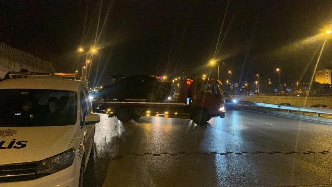 El frenini çekmeyi unuttu, 10 metreden aşağıya uçtu - Resim : 1