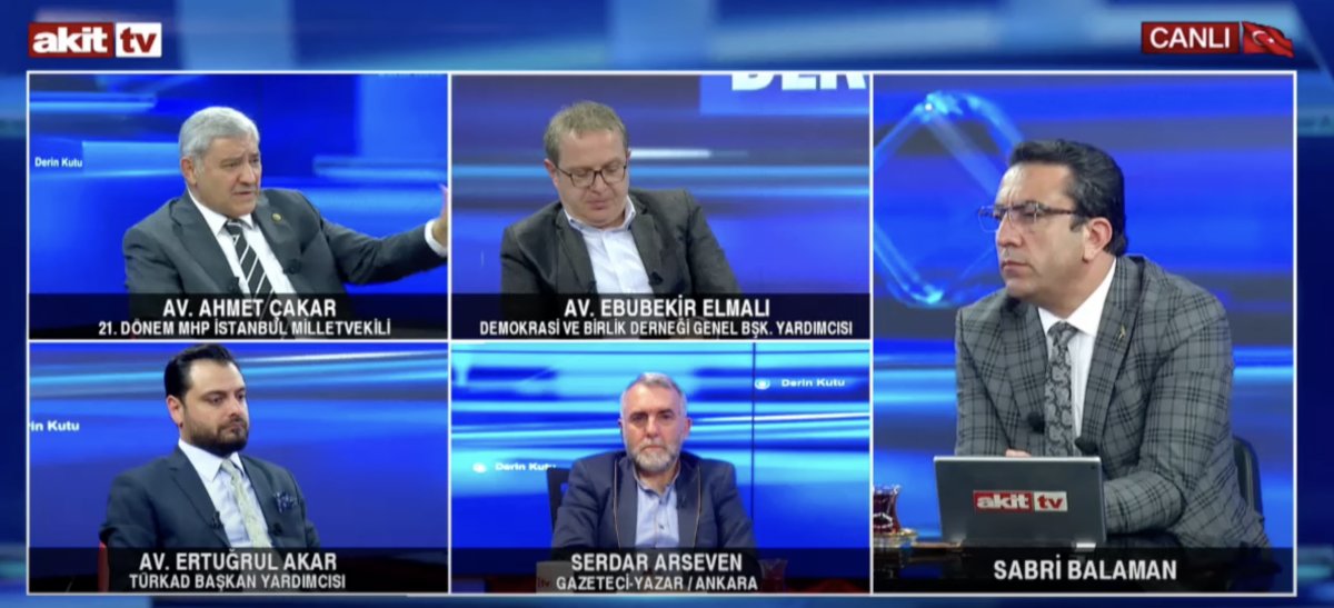 Eski MHP Milletvekili Ahmet Çakar oyuncu Melis Sezen'i kıyafeti üzerinden  hedef gösterdi