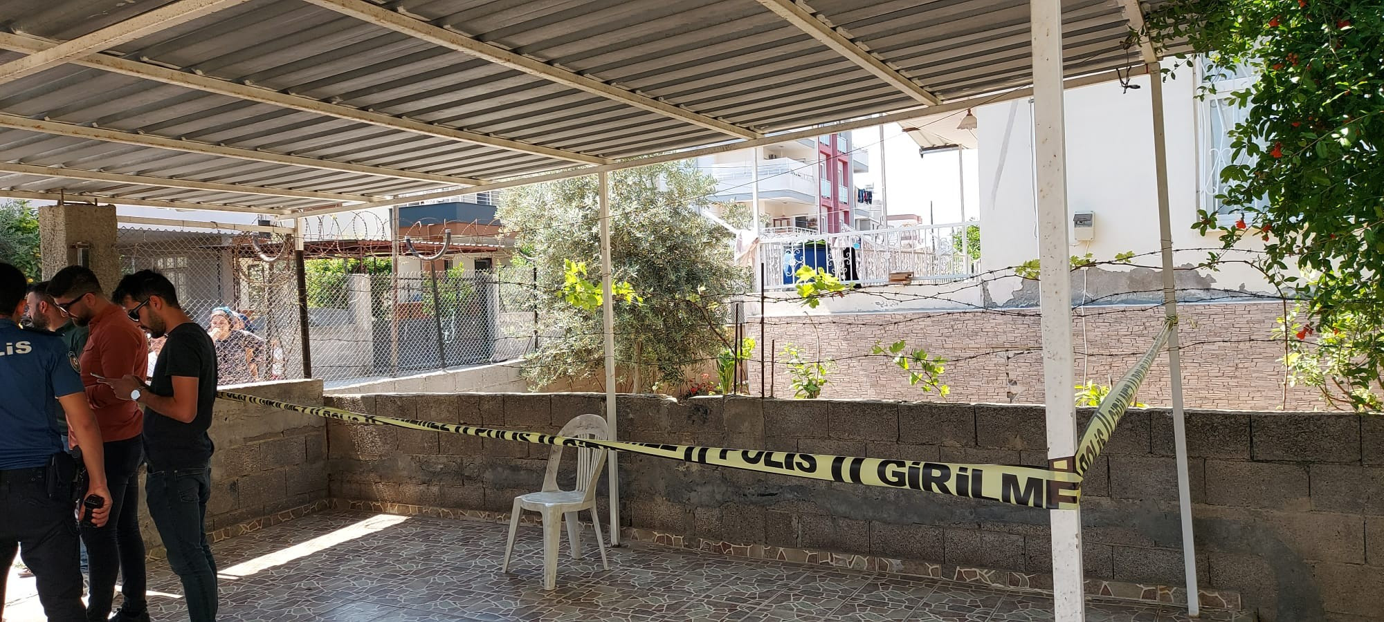 Oyun oynarken az kalsın canından oluyordu. Boynuna ip dolanan çocuk hastanelik oldu - Resim : 1