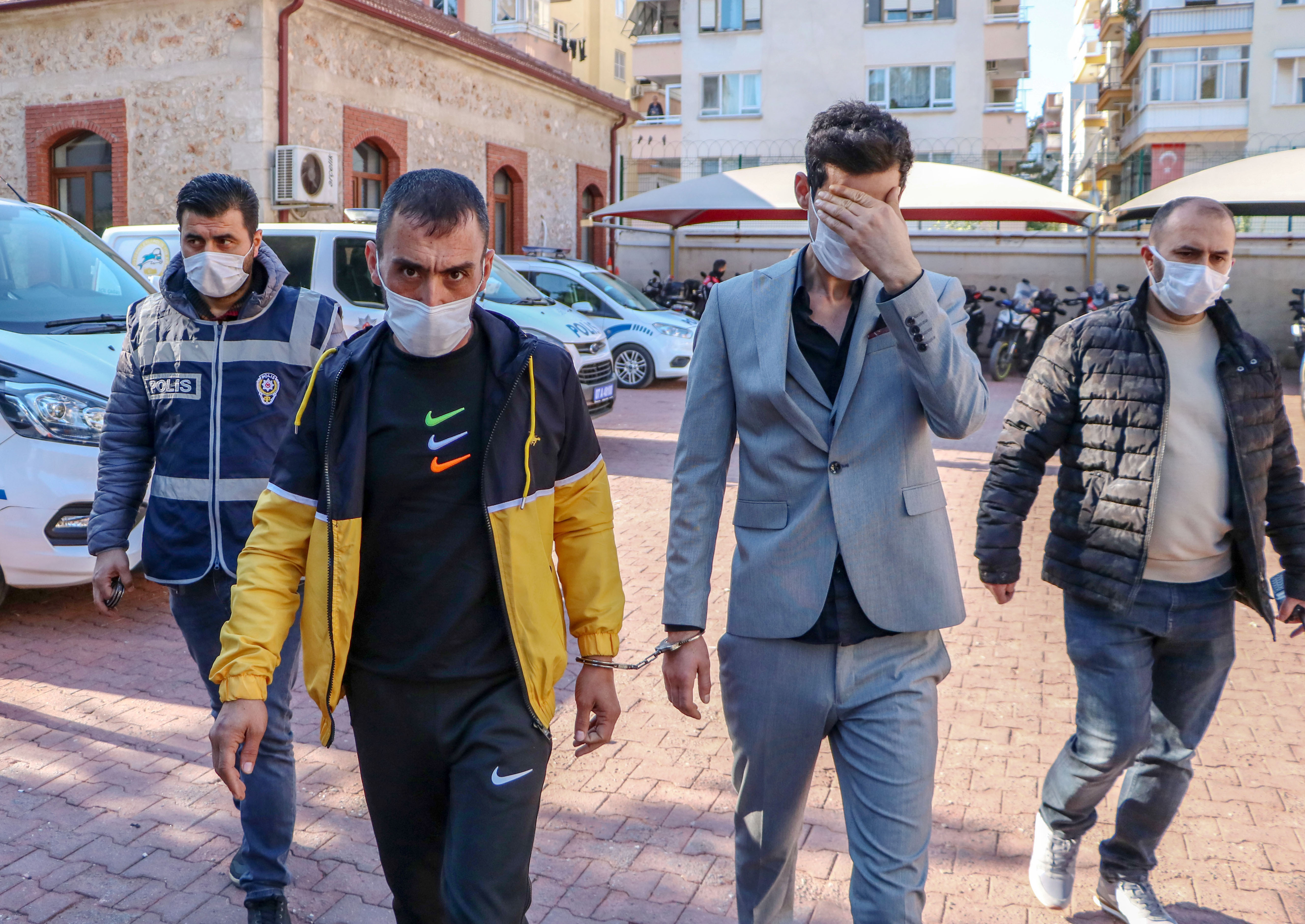 Kayınpederini baklava ile zehirleyen adam mahkemede kendini nasıl savundu - Resim : 1