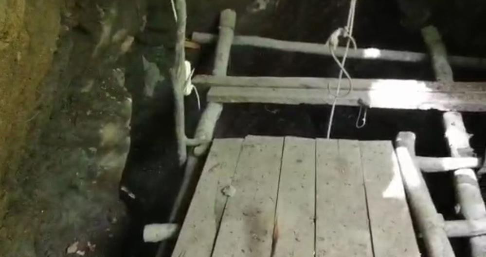 Define avcısından devasa çukur - Resim : 4