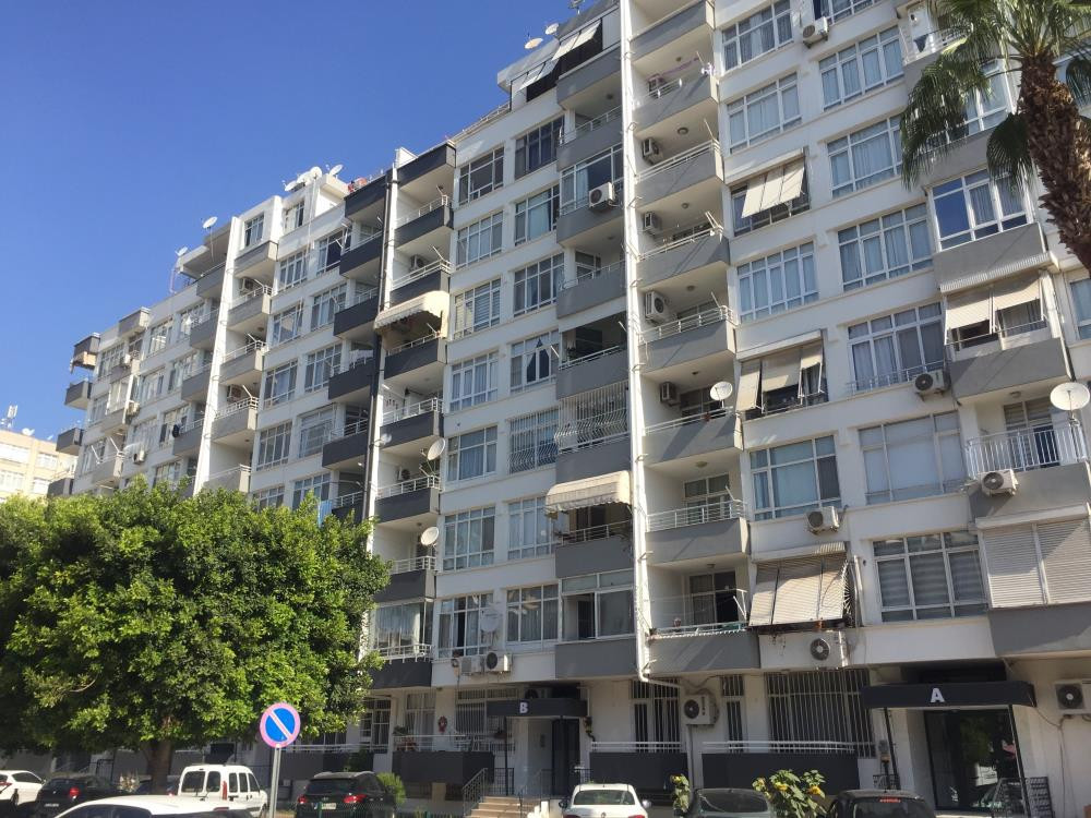 Oğluyla birlikte kocasını öldürdü. Cesedin başında esrarengiz toplantı - Resim : 10