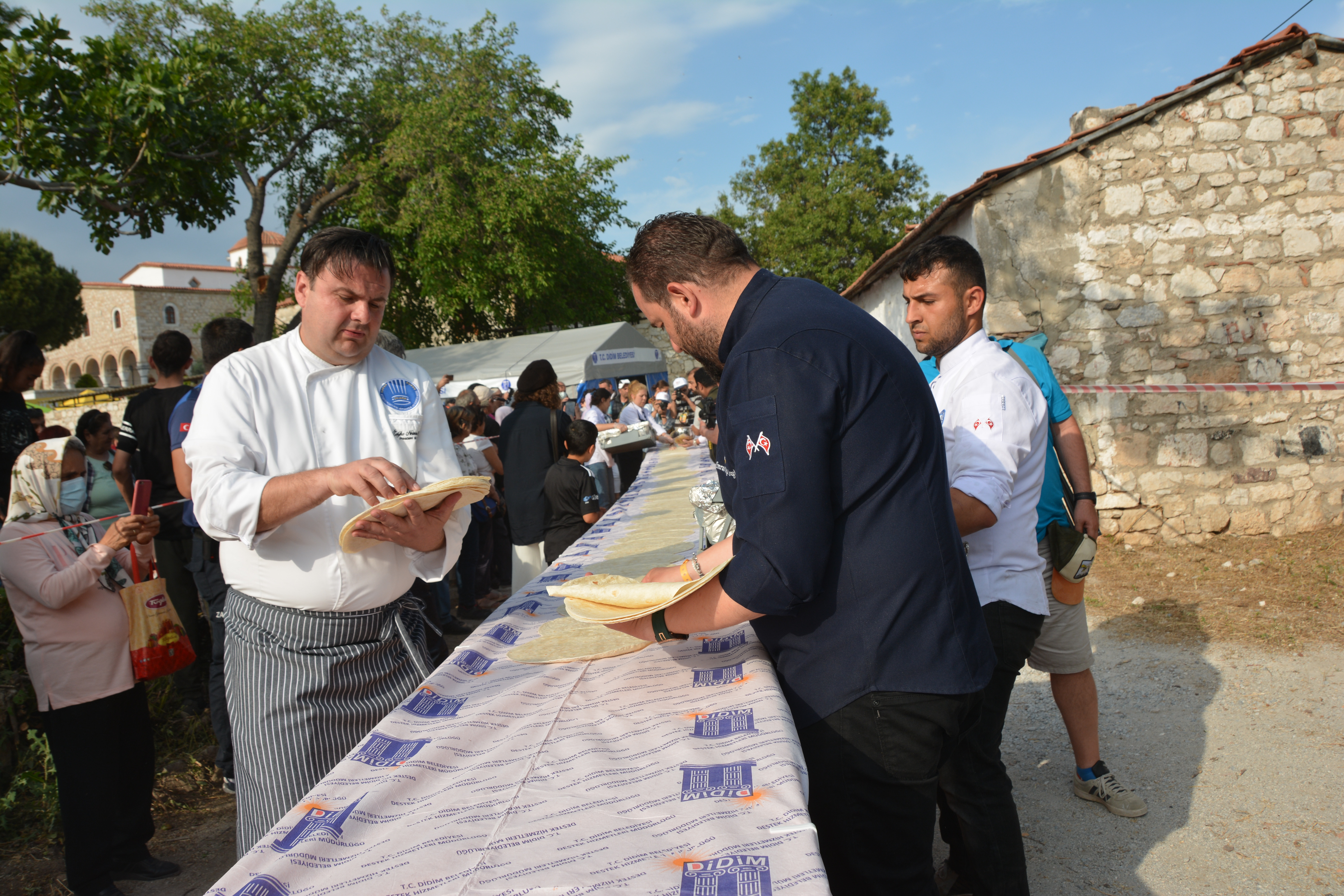 Vegan Festivali'nde 50 metrelik dürüm hazırlandı - Resim : 1