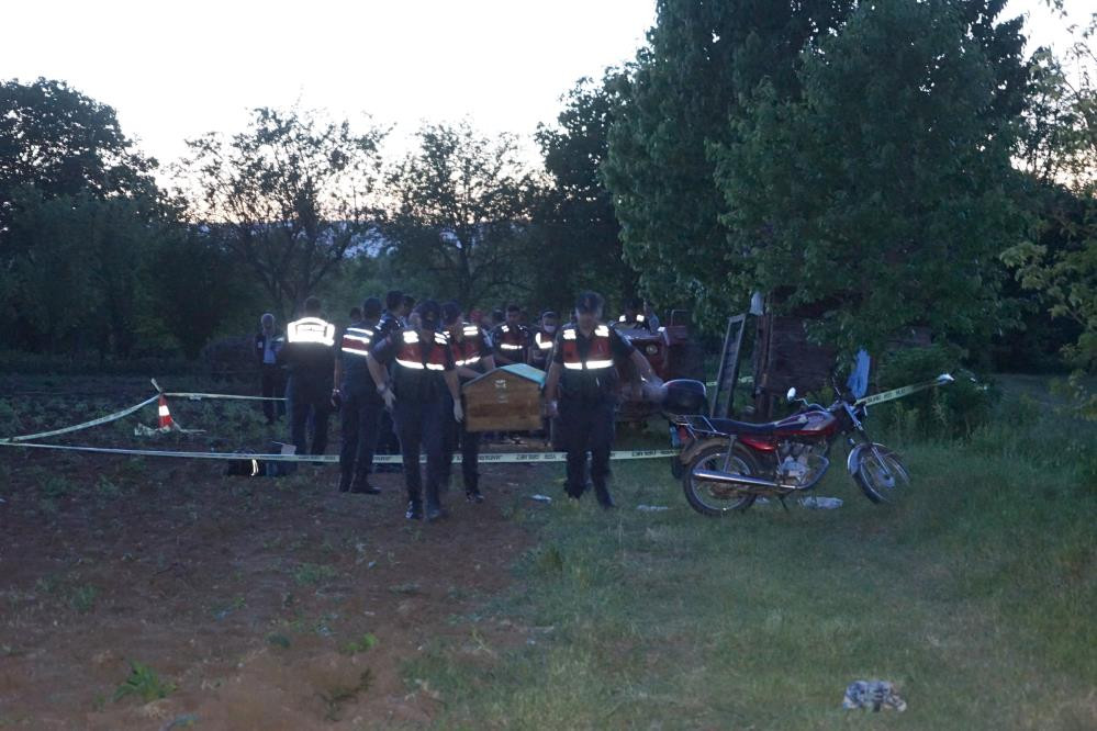 Başını çarpan çocuk öldü - Resim : 2