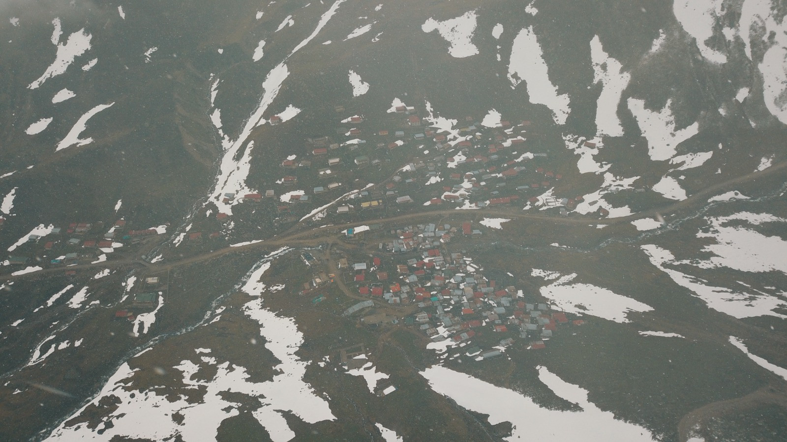 Rize'ye mayıs ayında kar yağdı - Resim : 4