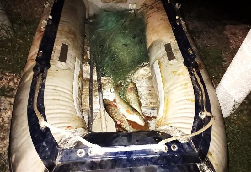 Balık avlayanları jandarma bastı - Resim : 2