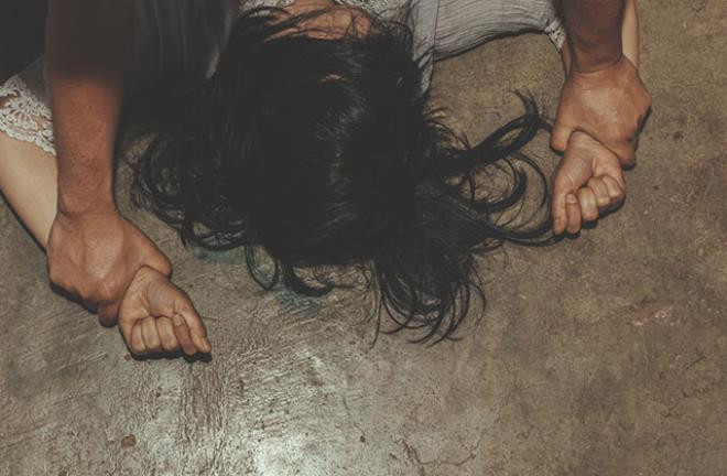 Aldatılan iş kadını kocasının sevgilisini tuzağa düşürdü 5 çalışanına tecavüz ettirdi - Resim : 4