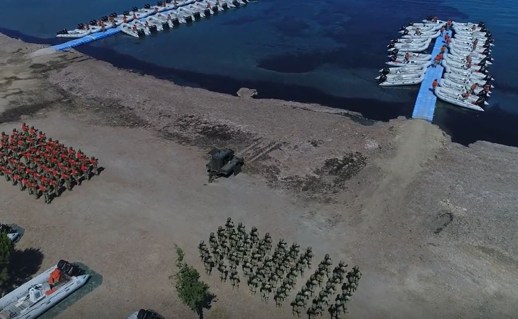 TSK'dan nefes kesen tatbikat. MSB EFES-2022 Tatbikatından yeni görüntülerini yayınladı - Resim : 1