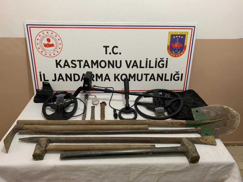 Define avcılarına suçüstü baskın: 6 kişi yakalandı - Resim : 1