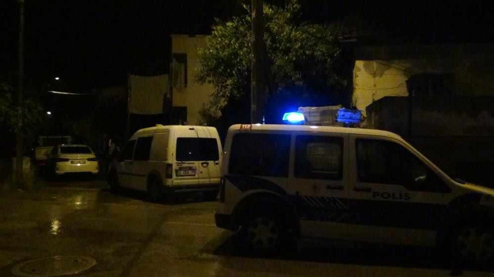 Mobilyacıya sırtından vurup öldürdüler - Resim : 2