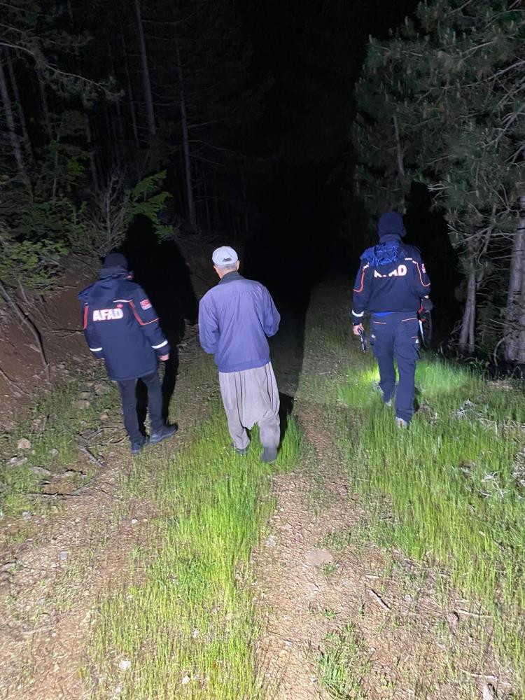 Yaşlı adam 17 saat sonra sevindirici haber - Resim : 3