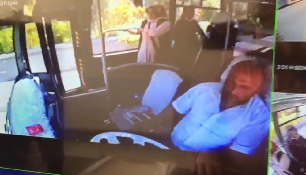 Niğde’de otobüs şoförünün Türk bayrağı hassasiyeti - Resim : 4