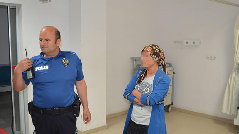 Eski kocasını bıçaklayan kadından gazetecilere: Canım istedi ondan yaptım - Resim : 3