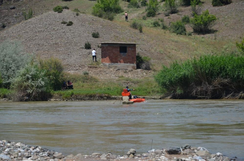 2 gündür kayıptı. Genç kızdan kara haber geldi - Resim : 3