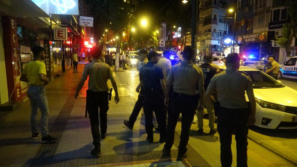 Sokak ortasında çatışma. 1'i ağır 3 yaralı - Resim : 2