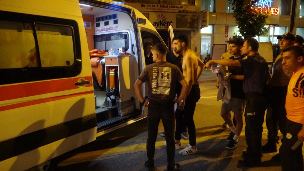 Sokak ortasında çatışma. 1'i ağır 3 yaralı - Resim : 5