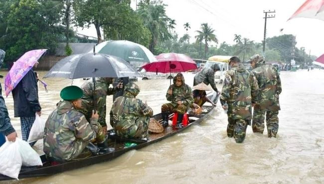 Muson felaketi. Yıldırım isabet eden 9 kişi hayatını kaybetti - Resim : 3