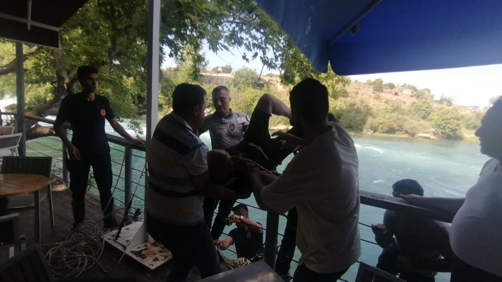 İçip içip Manavgat Şelalesi'ne atladı - Resim : 5