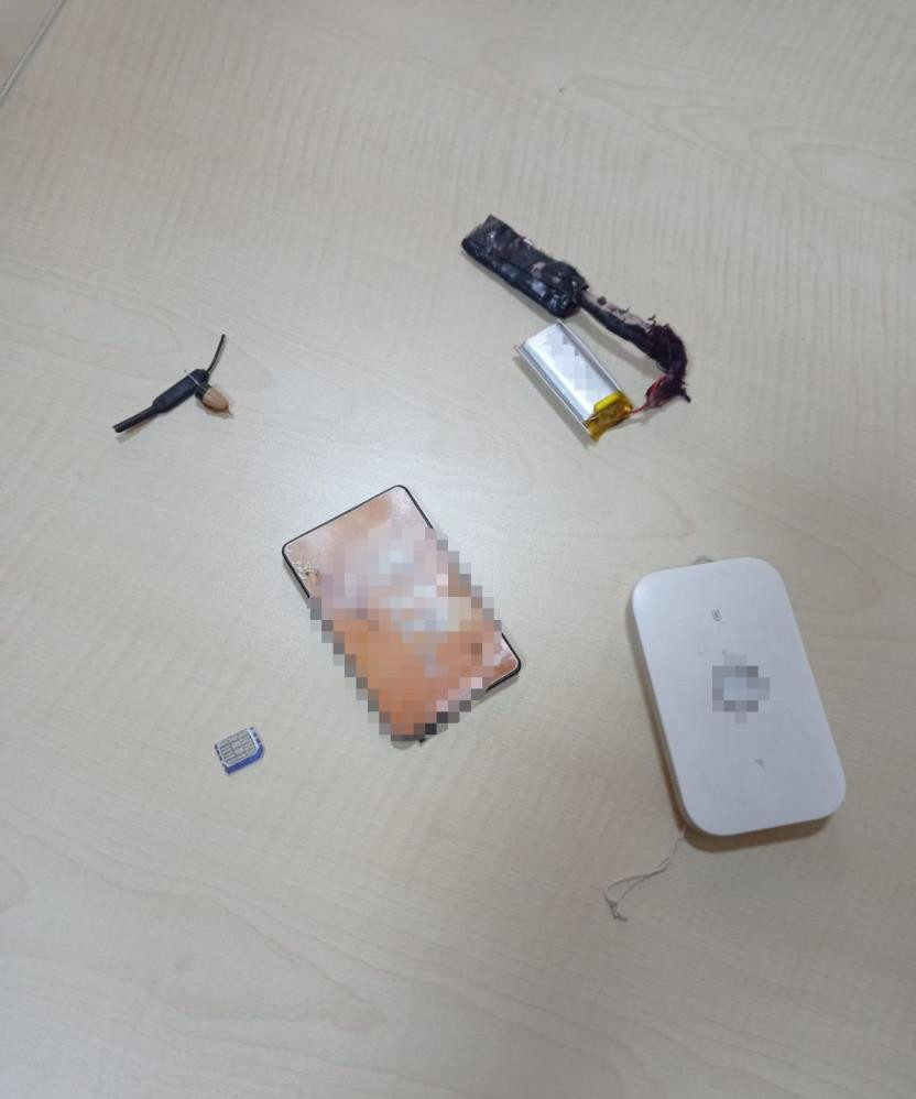 Polisi bile şaşırtan kopya düzeneği - Resim : 4