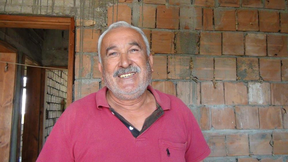 Kırlangıç yuvadan çıktı. Rengini görenin ağzı açık kaldı - Resim : 4