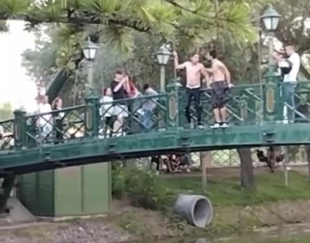 Porsuk Çayı'nda tehlikeli oyun - Resim : 3