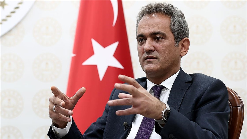 Bakan Özer: Okullar bu yıl 12 Eylül'de açılacak - Resim : 1
