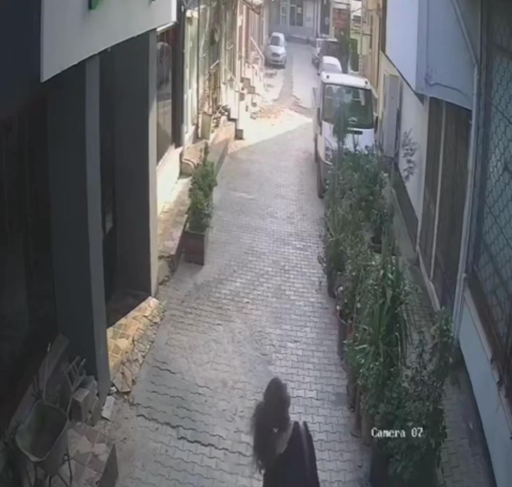 Genç kadının sır dolu ölümü - Resim : 1