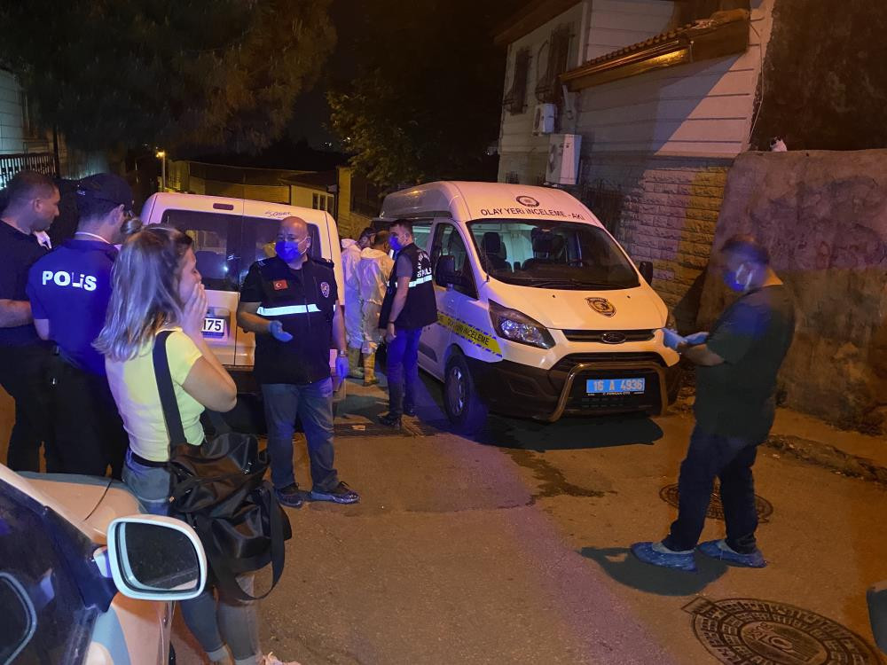 Evden gelen kötü koku acı gerçeği ortaya çıkardı - Resim : 1