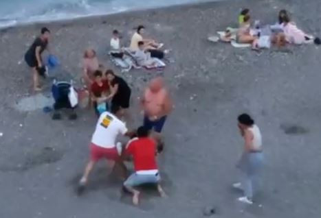 Konyaaltı Plajı ringe döndü - Resim : 2