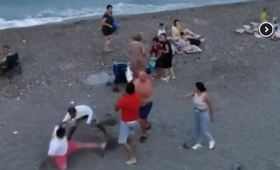 Konyaaltı Plajı ringe döndü - Resim : 5