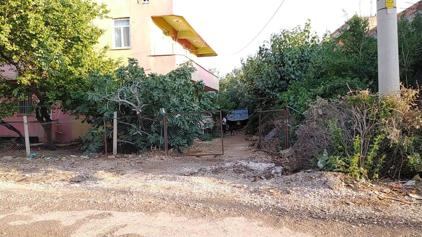 Evinin bahçesinde otururken göğsüne mermi saplandı - Resim : 3