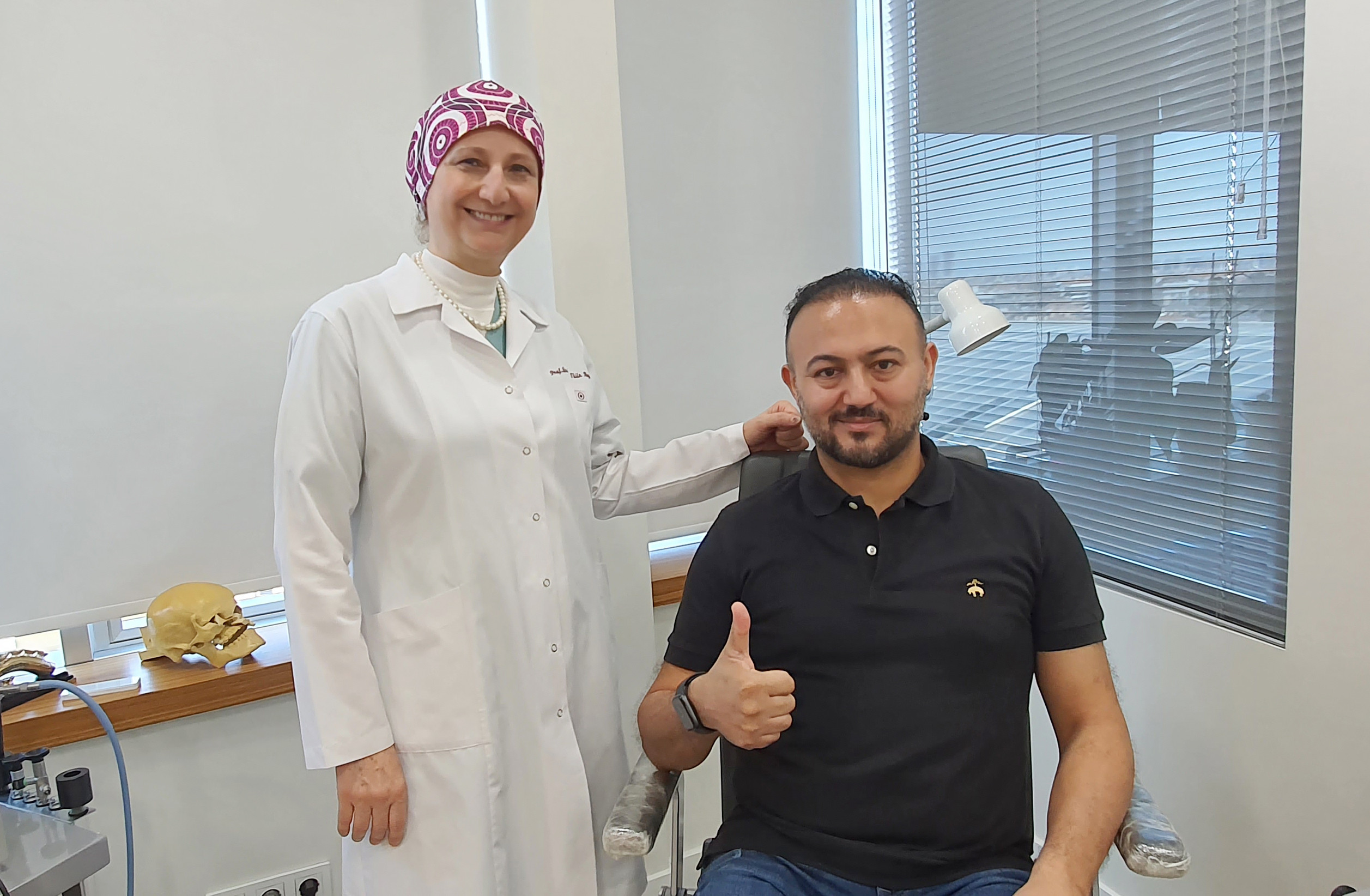 10 yıllık cihaz esareti bir saatlik 'robotik ameliyatla' bitti - Resim : 4