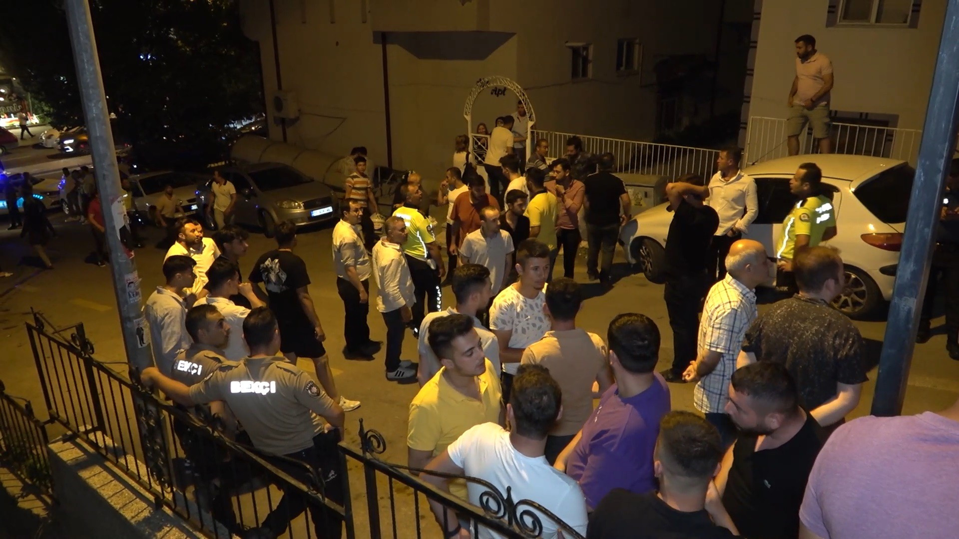 Freni boşalan kamyon 9 aracı biçti (17 Temmuz 2022) - Resim : 6