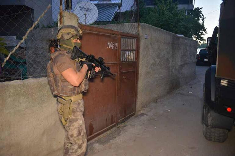 Adana'da IŞİD’e şafak operasyonu: 5 gözaltı - Resim : 1