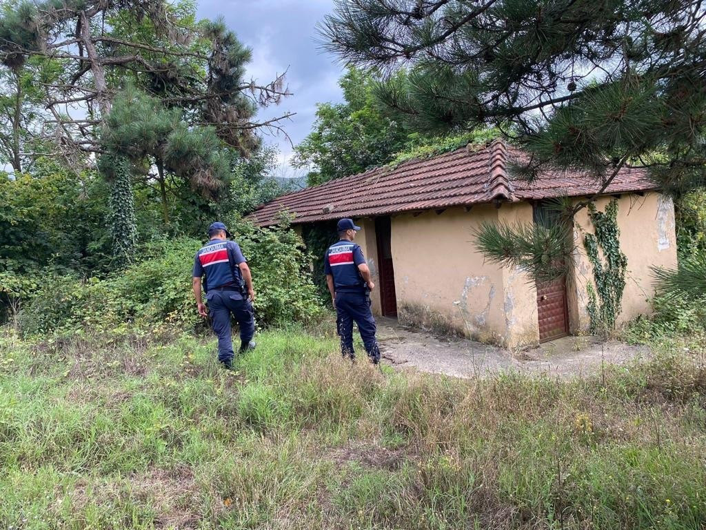 81 ilde göçmen kaçakçılığı uygulaması: 18 organizatör gözaltına alındı - Resim : 3