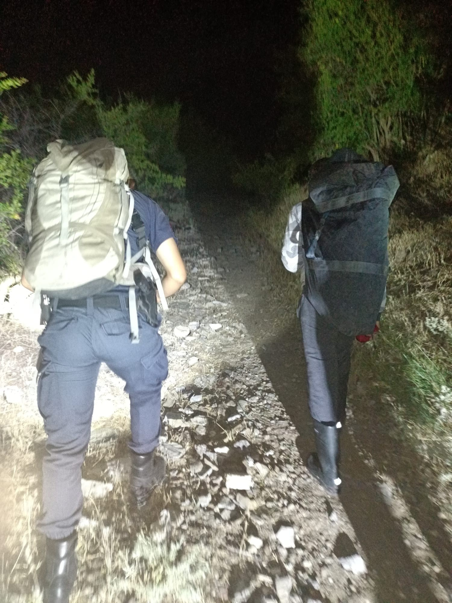 Kaleye çıkmak isterken dağda mahsur kaldı - Resim : 1