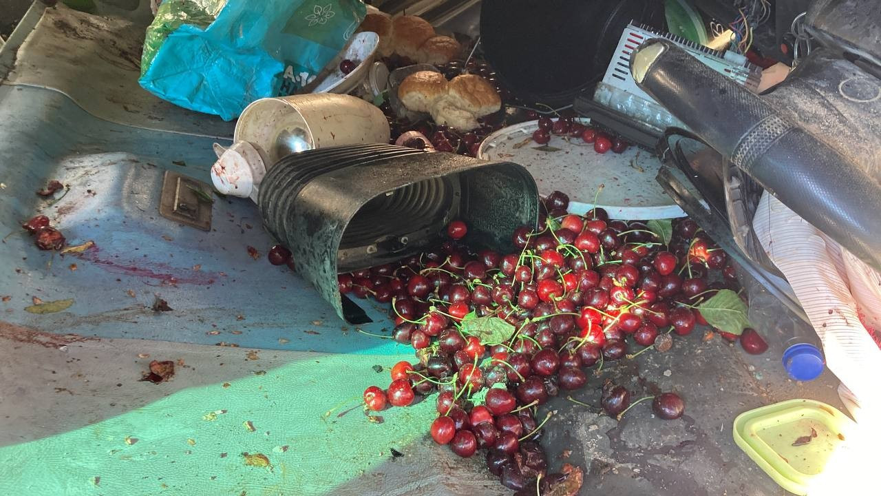 Freni boşalan tarım işçilerinin minibüsü devrildi: 4'ü ağır 27 yaralı - Resim : 10