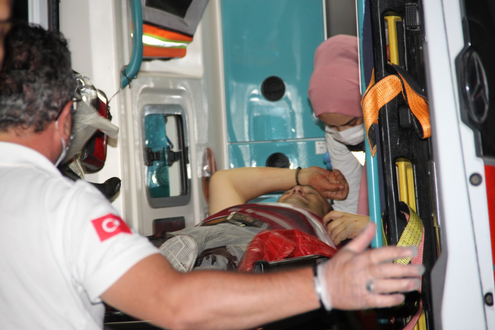 Konya Ereğli’de silahlı saldırı: 1 kişi ağır yaralandı - Resim : 1