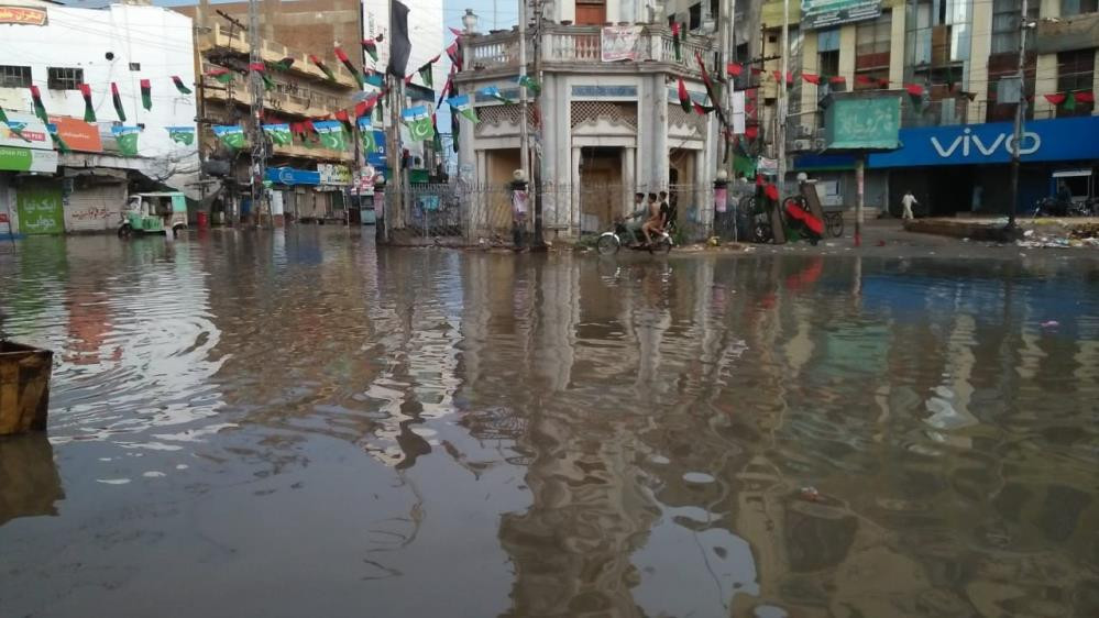 Pakistan’ı muson vurdu can kaybı 77'ye yükseldi - Resim : 1