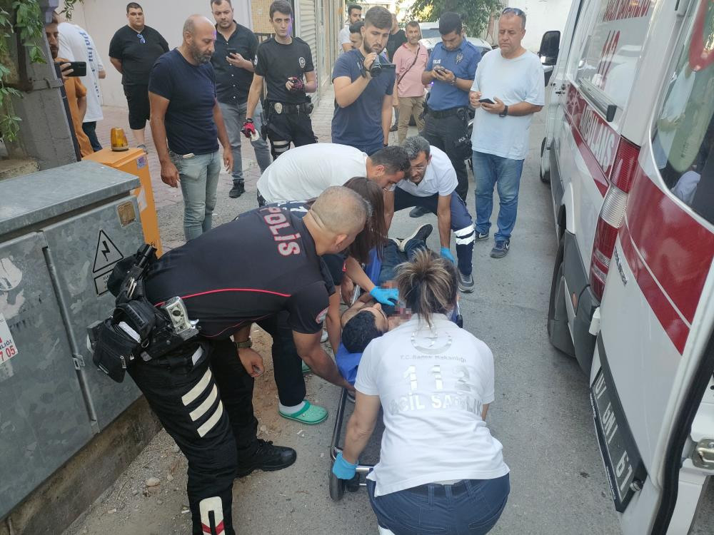 Bıçaklandı kendi hayatını kendisi kurtardı - Resim : 5