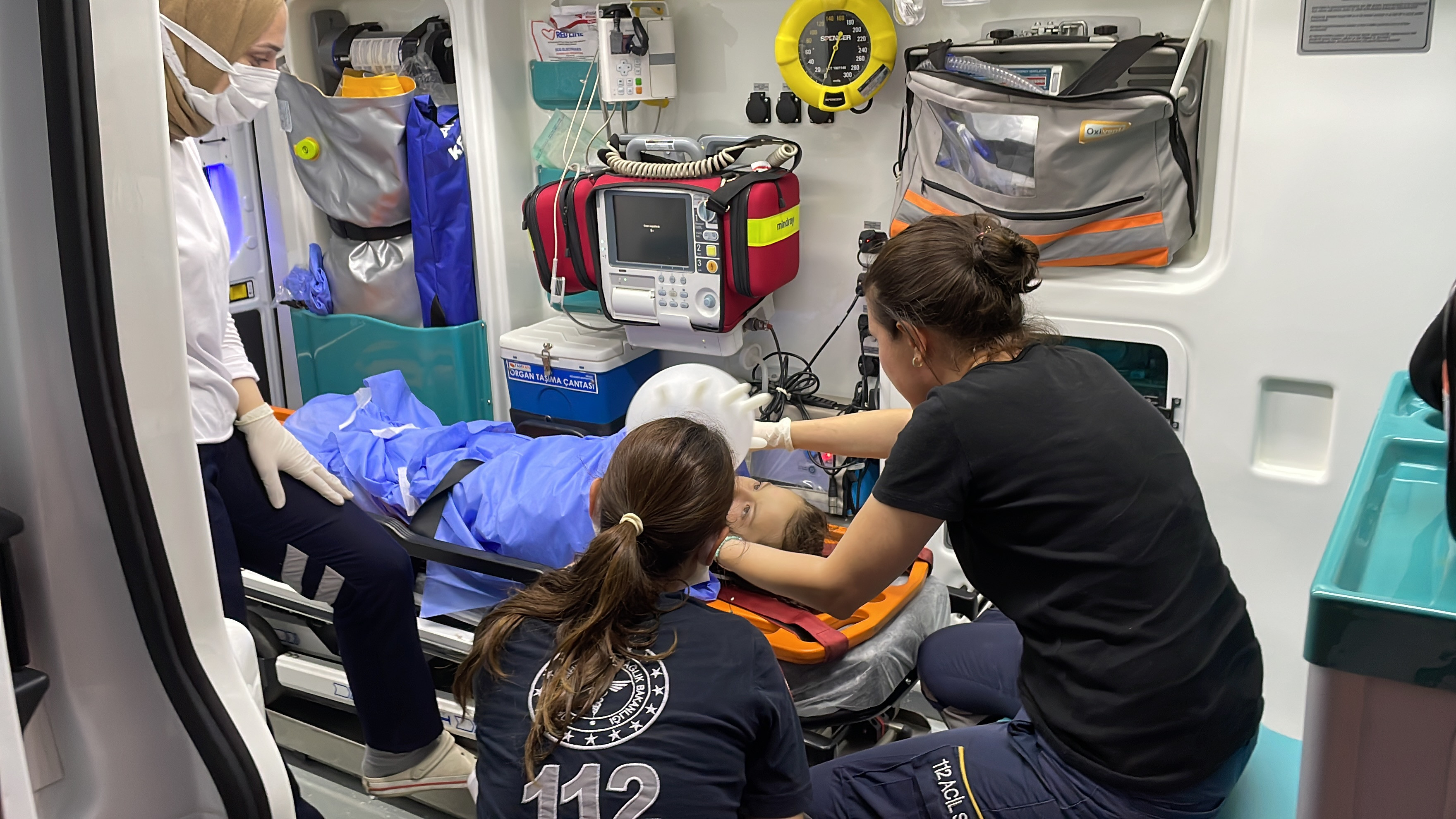 Yeğenini kurtarmak için sulama kanalına giren kişi kayboldu - Resim : 2