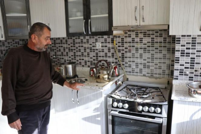 Düdüklü tencere bomba gibi patladı - Resim : 2