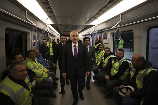 Bakan Karaismailoğlu AKM-Gar-Kızılay metrosunun açılış tarihini açıkladı - Resim : 10