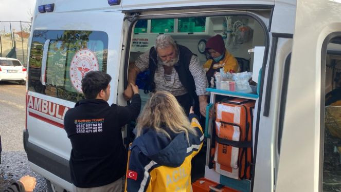 Çardağın çatısı öldürüyordu - Resim : 4