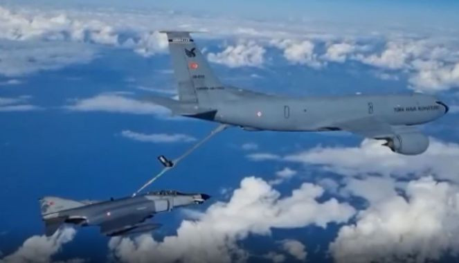 MSB muharip uçaklarının eğitim görüntülerini paylaştı - Resim : 1