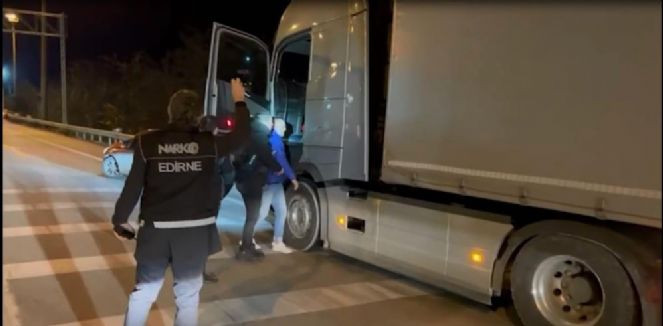 Kapıkule'de uyuşturucu baskını. 39 kilo yakalandı - Resim : 1