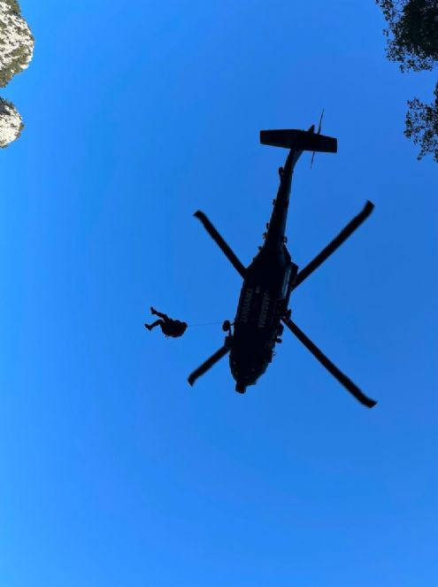 4 Rus turist helikopterle kurtarıldı - Resim : 6